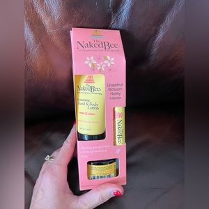 The naked bee grapefruit blossom honey collection NEW!